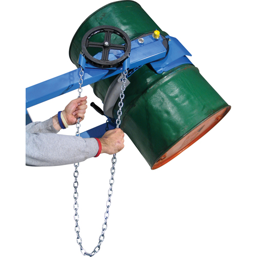 Manipulateurs de barils Hydra-Lift, Capacit&eacute; 55 gal. US (45 gal. imp.) Canadian Safety Group Inc.