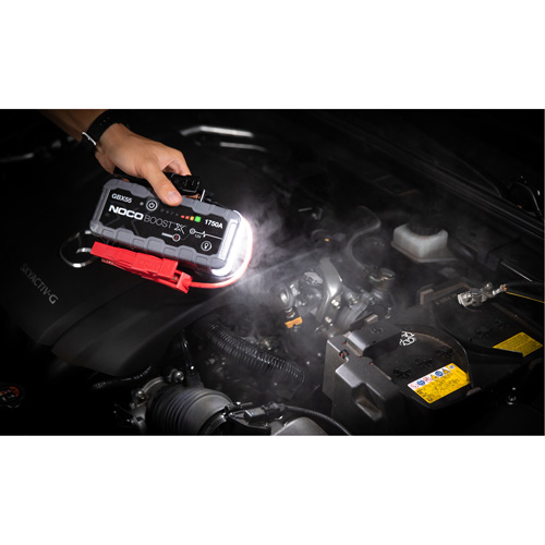 Survolteur pour batterie GBX55 Boost X Canadian Safety Group Inc.