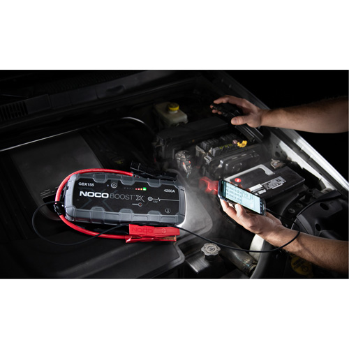 Survolteur pour batterie GBX155 Boost X Canadian Safety Group Inc.