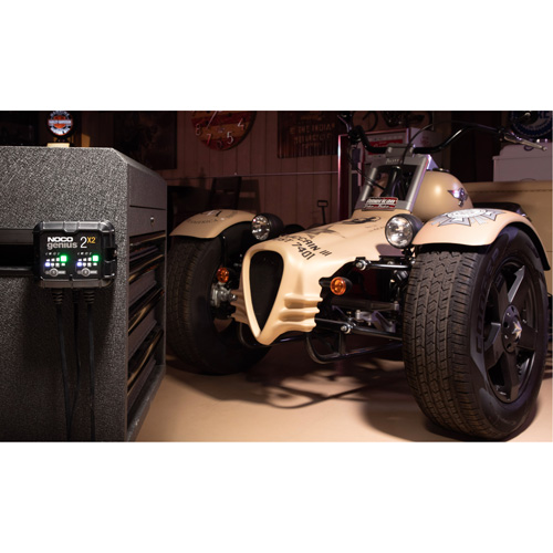 Genius&reg; 2X2 2-Bank, 4-Amp Battery Charger Canadian Safety Group Inc.