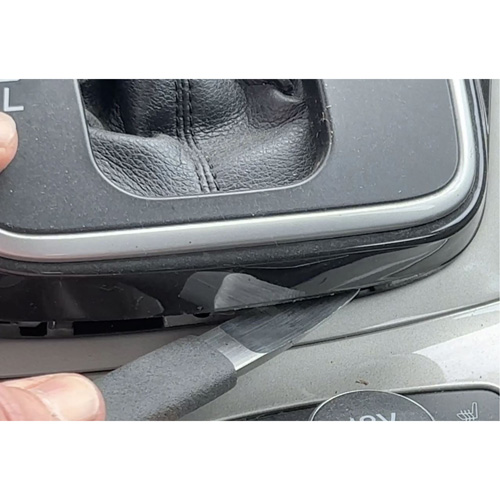 Outil &agrave; double extr&eacute;mit&eacute; pour enlever les garnitures Canadian Safety Group Inc.