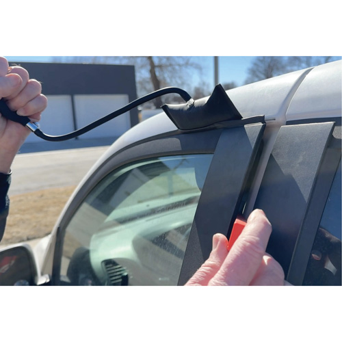 Trousse doutils douverture durgence &agrave; longue port&eacute;e Canadian Safety Group Inc.