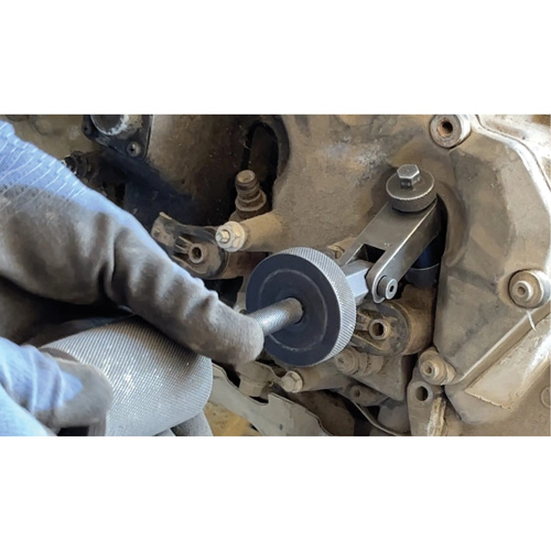 N&eacute;cessaire dextracteur dinjecteur diesel &agrave; 2 m&acirc;choires avec coffret Canadian Safety Group Inc.