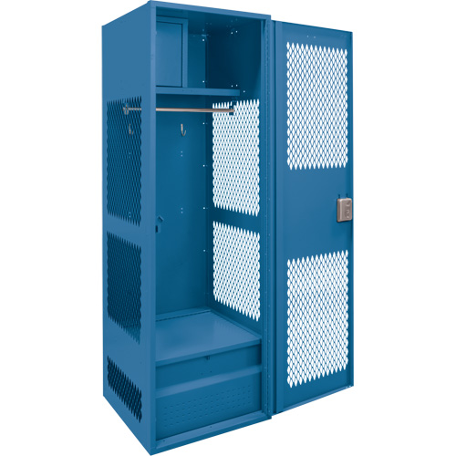 Casier pour &eacute;quipement avec porte, Acier, 24" la x 24" p x 72" h, Bleu fonc&eacute; Canadian Safety Group Inc.