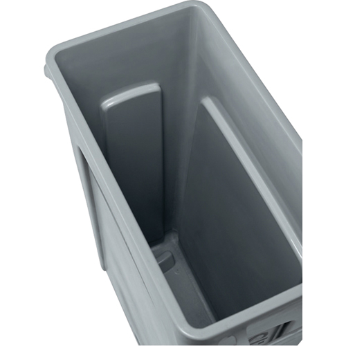 Contenants Slim Jim a/canaux de ventilation, Plastique, 23 gal. US Canadian Safety Group Inc.