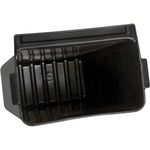 Clip-On Utility Bucket, 29.6 Quarts, Plastic Canadian Safety Group Inc.