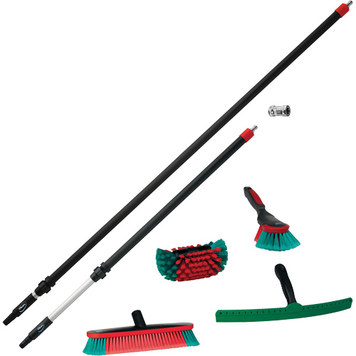 Ensemble d'outils de la s&eacute;rie Transport pour le nettoyage de l'ext&eacute;rieur de camion gros porteur Canadian Safety Group Inc.