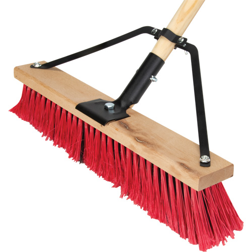 Balai-brosse &agrave; manche renforc&eacute;, 18", Moyen, Soies PVC Canadian Safety Group Inc.