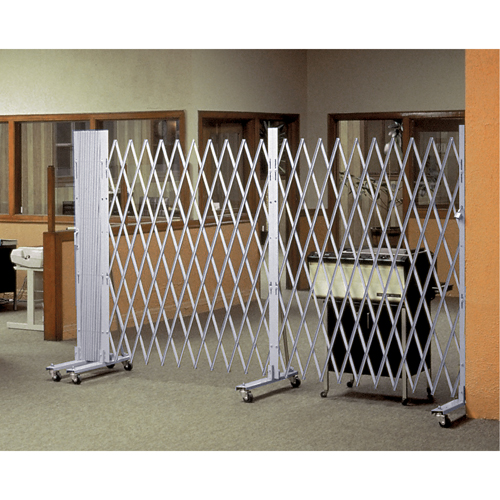 Portable Expanding Gates, Interlocking, 72" L x 72" H, Silver Canadian Safety Group Inc.