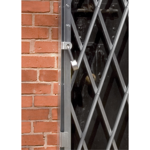 Heavy-Duty Door Gates, Single, 4' L x 5' 9" H Expanded Canadian Safety Group Inc.