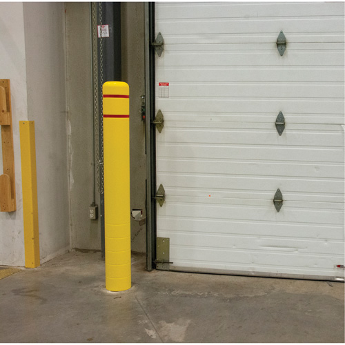 Capuchon en poly&eacute;thyl&egrave;ne pour borne de protection, 6-5/8" dia. x 60" l, Rouge/Jaune Canadian Safety Group Inc.