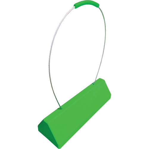 Cale de roue pour avion Checkers Safety SafeRay avec poign&eacute;e &agrave; c&acirc;ble ergonomique, Ur&eacute;thane, Vert fluorescent, 24" la x 8" p x 6" h Canadian Safety Group Inc.