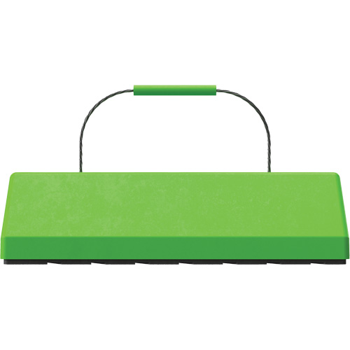 Cale de roue pour avion Checkers Safety SafeRay avec poign&eacute;e &agrave; c&acirc;ble & patin en caoutchouc, Ur&eacute;thane, Vert fluorescent, 24" la x 8" p x 6" h Canadian Safety Group Inc.