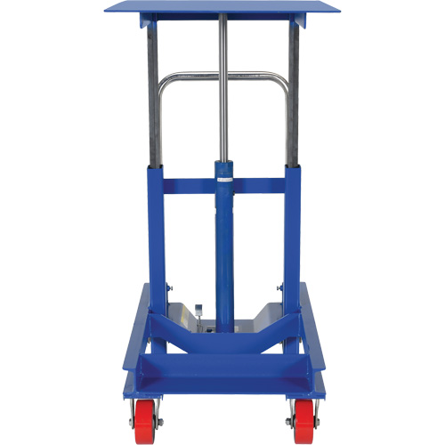 Lift Table, 30"L x 24"W, Steel, 2000 lbs. Capacity Canadian Safety Group Inc.