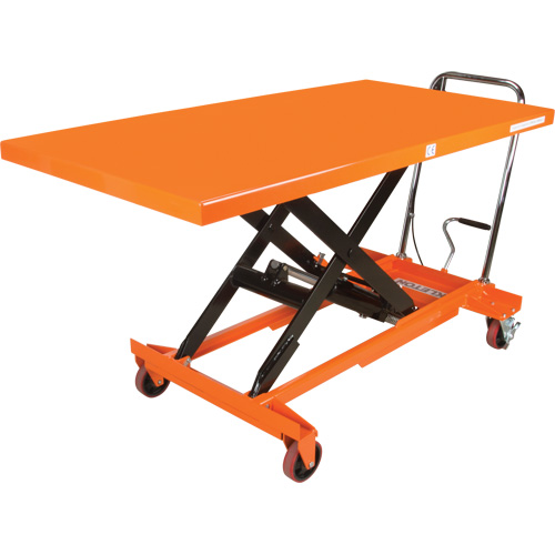 Hydraulic Scissor Lift Table, 63" L x 31-1/2" W, Steel, 1100 lbs. Capacity Canadian Safety Group Inc.