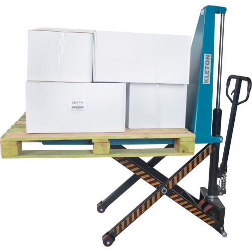 Manual Scissor Skid Lift, 45-1/4" L x 20-1/4" W, Steel, 3300 lbs. Capacity Canadian Safety Group Inc.