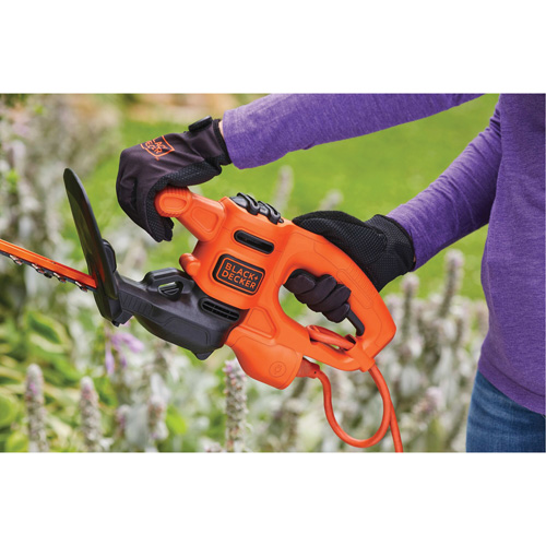 Hedge Trimmer, 17", Electric Canadian Safety Group Inc.