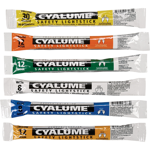 6" Cyalume&reg; Lightsticks, Green, 12 hrs. Duration Canadian Safety Group Inc.