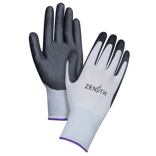 Gants l&eacute;gers enduits et respirants, 6/T-petit, R&ecirc;vetement Mousse de nitrile, Calibre 13, Enveloppe en Polyester Canadian Safety Group Inc.