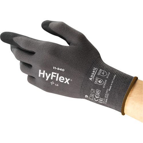 Gants HyFlex 11-840, 10/T-Grand, R&ecirc;vetement Mousse de nitrile, Calibre 15, Enveloppe en Nylon Canadian Safety Group Inc.
