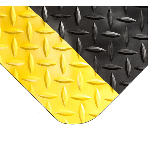 Smart Mats No.497, Diamond, 2' x 10' x 1", Black/Yellow, PVC/Urethane Canadian Safety Group Inc.