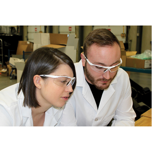 Lunettes de s&eacute;curit&eacute; s&eacute;rie Z1500, Lentille Transparent, Anti-&eacute;gratignures, R&eacute;pond ou surpasse la norme CSA Z94.3 Canadian Safety Group Inc.