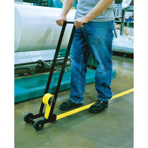 Applicateurs de rubans de sol Canadian Safety Group Inc.