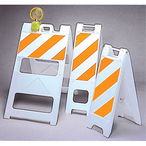 Barricades, Repliable, 25" lo x 45" h, Orange/Blanc Canadian Safety Group Inc.
