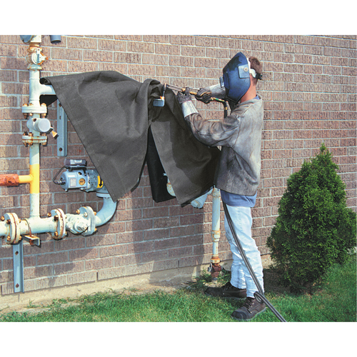 Welding Blankets, 5' W x 9' L, Rated Up To 3000 °F Canadian Safety Group Inc.