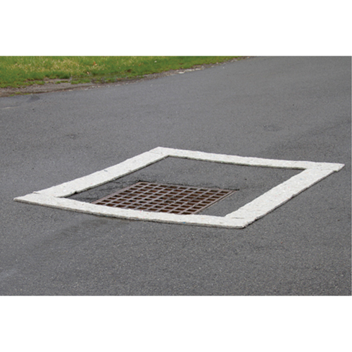 Spilltration Husky Strips, Oil Only, 64" x 8", 4 gal. Absorbancy Canadian Safety Group Inc.