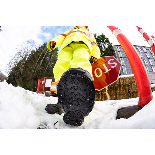 Heavy-Duty Traction Aid, Tungsten Carbide, Stud Traction, Small Canadian Safety Group Inc.