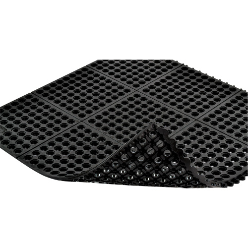Tapis antifatigue &agrave; imbrication Cushion-Ease 550, &agrave; fentes, 3' x 3' x 3/4", Noir, Caoutchouc Canadian Safety Group Inc.