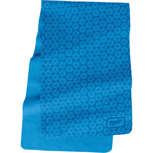 Serviette rafraîchissante PVA, Bleu Canadian Safety Group Inc.