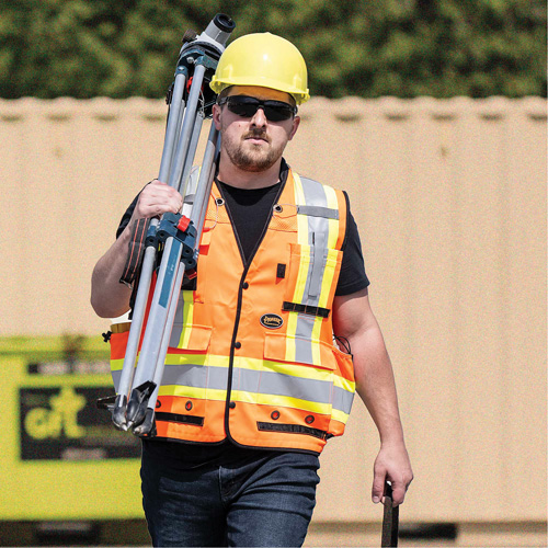 6680 Veste d'arpenteur antimicrobienne haute visibilit&eacute; avec dos en maille, Orange haute visibilit&eacute;, Petit, Polyester Canadian Safety Group Inc.
