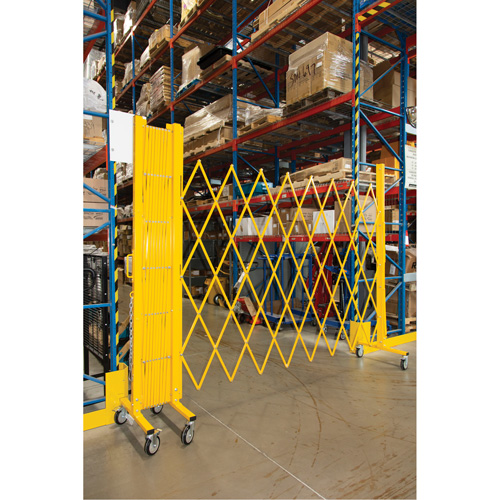 Barri&egrave;re extensible, 84" h x 20' lo, Jaune Canadian Safety Group Inc.