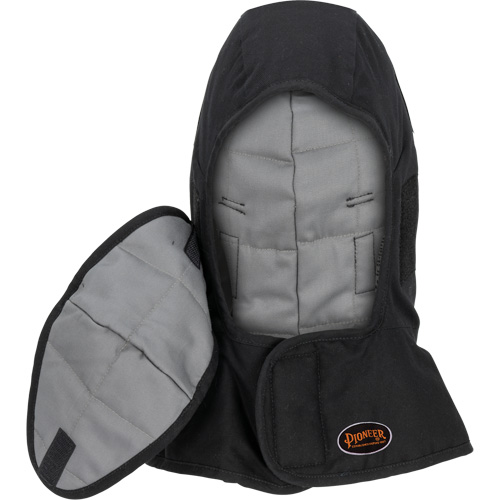 Doublure matelass&eacute;e ignifug&eacute;e Pioneer 765A pour casque de s&eacute;curit&eacute; avec un long cou et embout buccal amovible, Noir/Gris, Coton/FR-Tech/Modacrylique/Nylon Canadian Safety Group Inc.