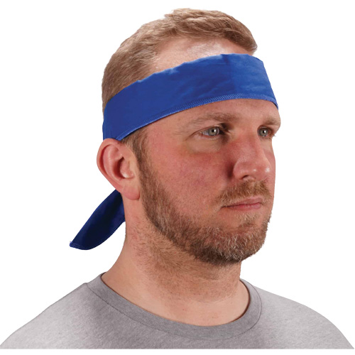 Bandeau de refroidissement Chill-Its 6702 avec polym&egrave;res int&eacute;gr&eacute;s et fermeture &agrave; nouer, Bleu Canadian Safety Group Inc.