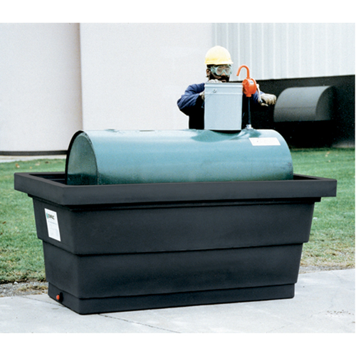 Unit&eacute; de confinement Poly-Tank 275 avec drain, 82,3" lo x 45" la x 35,3" h, 275 gal. US Capacit&eacute; Canadian Safety Group Inc.