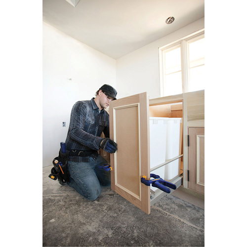 Quick-Grip&reg; Handi-Clamp&reg; Canadian Safety Group Inc.
