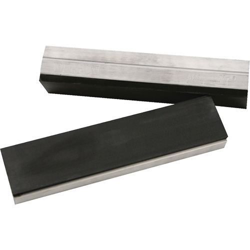 Accessoires pour &eacute;taux - Prot&egrave;ge-m&acirc;choires Magnefix &agrave; surface caoutchout&eacute;e Canadian Safety Group Inc.