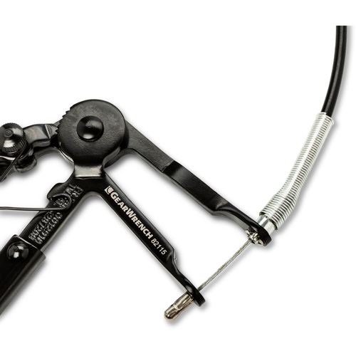 Pince &agrave; collier de serrage avec c&acirc;ble Canadian Safety Group Inc.