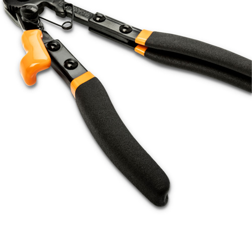 Pince &agrave; collier de serrage avec c&acirc;ble Canadian Safety Group Inc.
