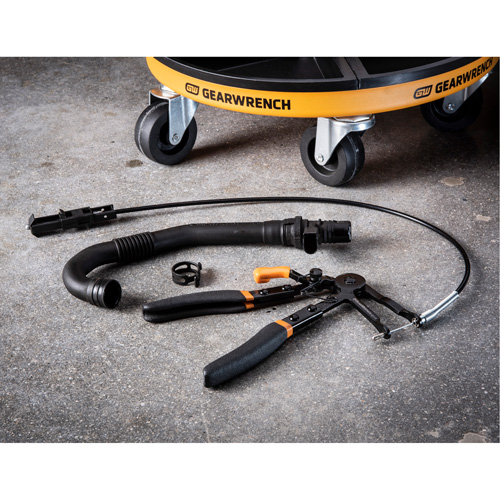 Pince &agrave; collier de serrage avec c&acirc;ble Canadian Safety Group Inc.