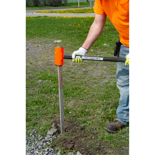 Masse indestructible, 8 lb, 24", Prise Fibre de verre Canadian Safety Group Inc.