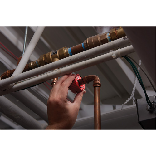 Coupe-tubes pour espaces restreints, Capacit&eacute; de 1/2" Canadian Safety Group Inc.