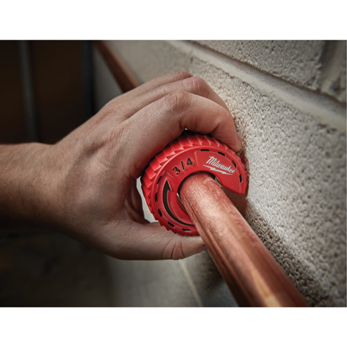 Close Quarters Tubing Cutter, 3/4" Capacity Canadian Safety Group Inc.