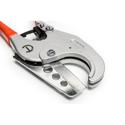 Coupe tuyau en PVC &agrave; rochet avec prises tremp&eacute;es, Capacit&eacute; de 1/4"- 2-3/8" Canadian Safety Group Inc.