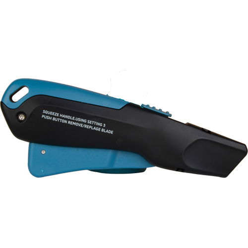 Couteau de s&eacute;curit&eacute; r&eacute;tractable , Acier inoxydable, Robuste, Prise en Plastique/Aluminium Canadian Safety Group Inc.