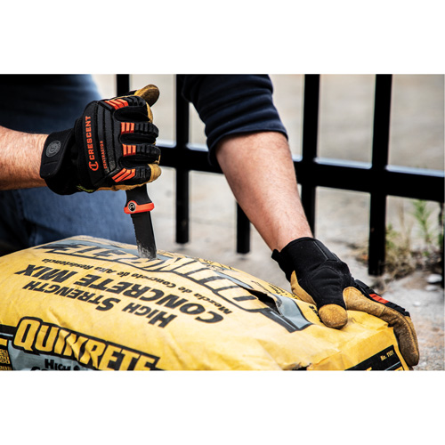 Couteau de travail &agrave; lame fixe avec &eacute;tui Canadian Safety Group Inc.