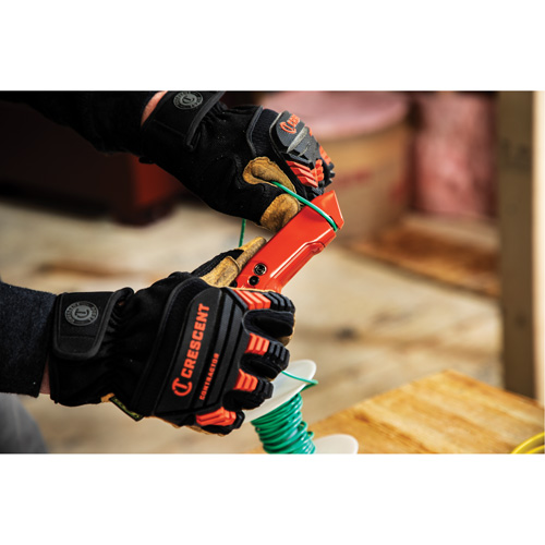 Retractable Knife, Steel, Aluminum Handle Canadian Safety Group Inc.